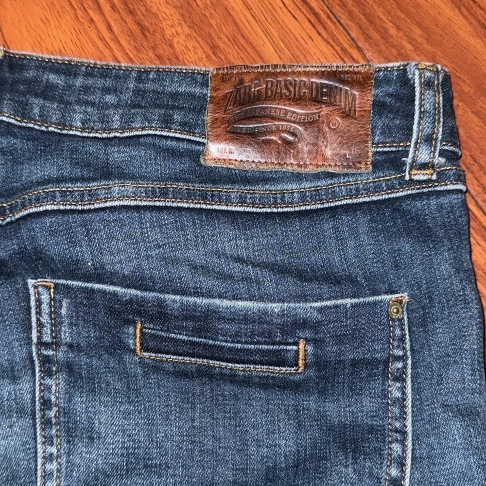 Zara basic denim straight skinny fit women's jeans dark wash lightly distressed - Picture 9 of 11